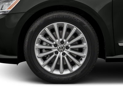 2018 Volkswagen Passat 2.0T SE