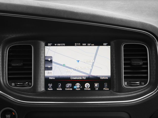 2017 Dodge Charger R/T photo 4