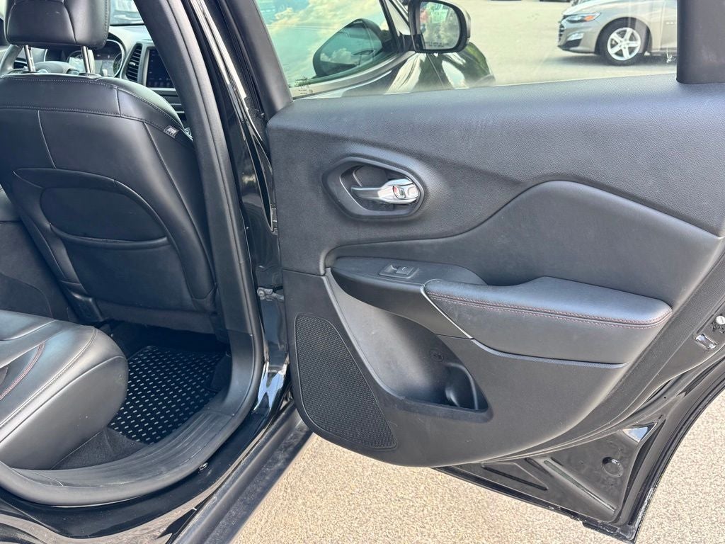 2020 Jeep Cherokee Trailhawk
