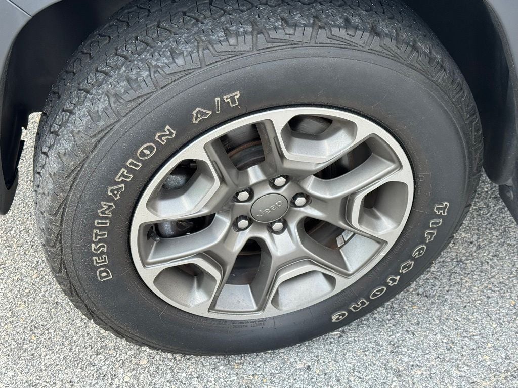 2020 Jeep Cherokee Trailhawk