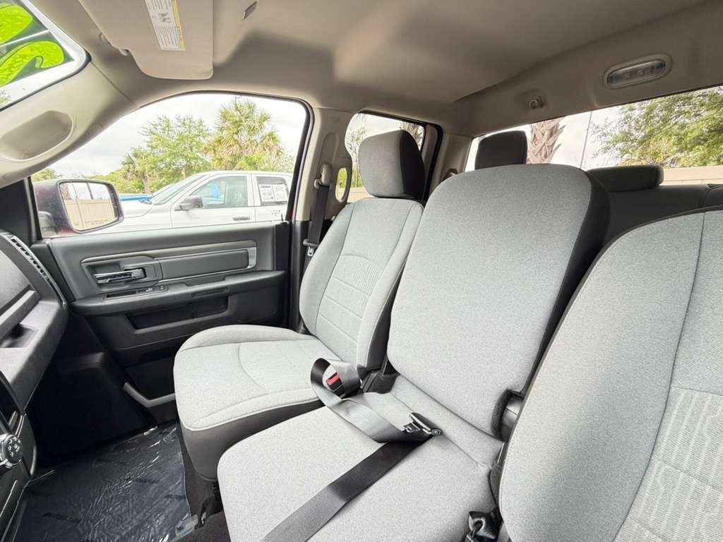 2024 RAM 1500 Classic SLT