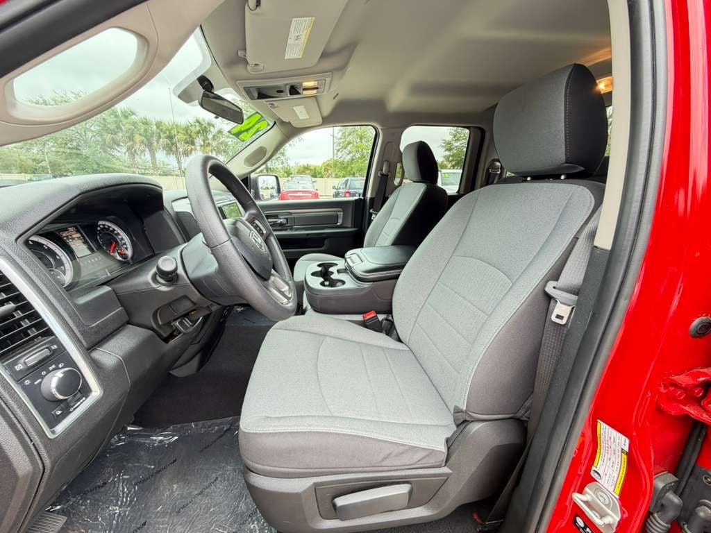 2024 RAM 1500 Classic SLT