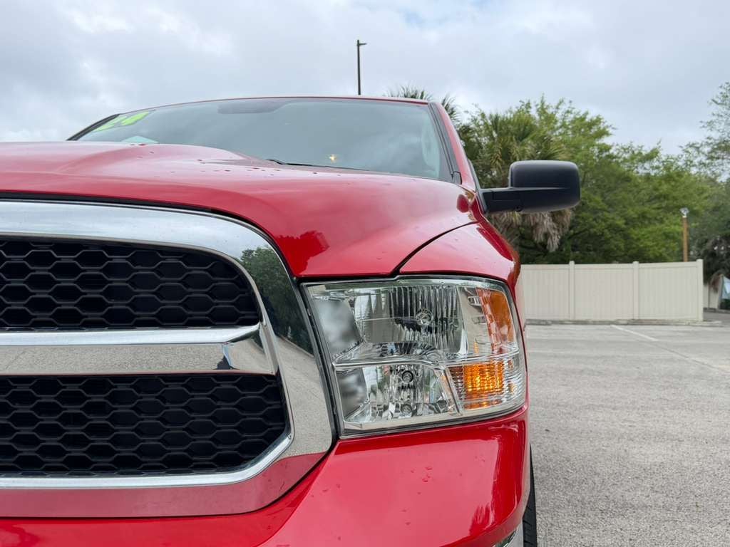 2024 RAM 1500 Classic SLT