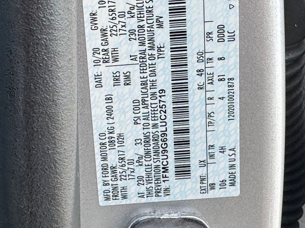 2020 Ford Escape SE