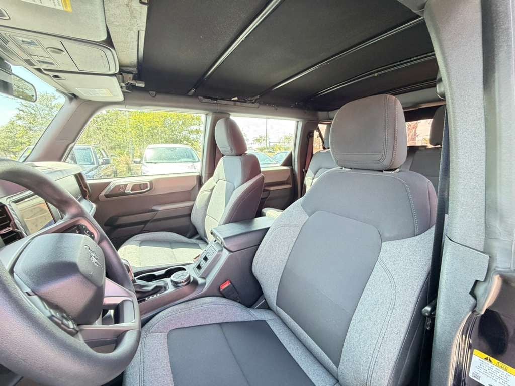 2021 Ford Bronco Base