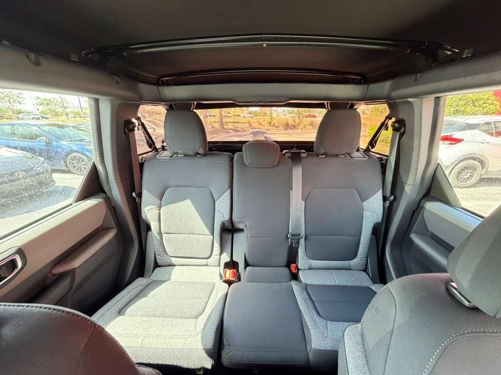 2021 Ford Bronco Base