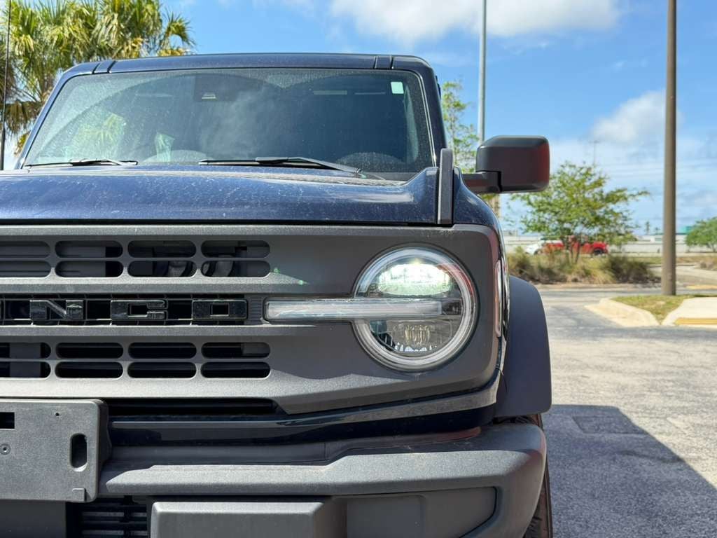 2021 Ford Bronco Base