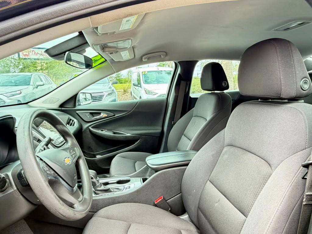 2023 Chevrolet Malibu LT 1LT