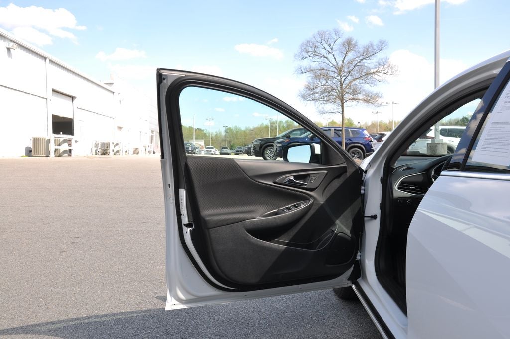 2025 Chevrolet Malibu LT 1LT