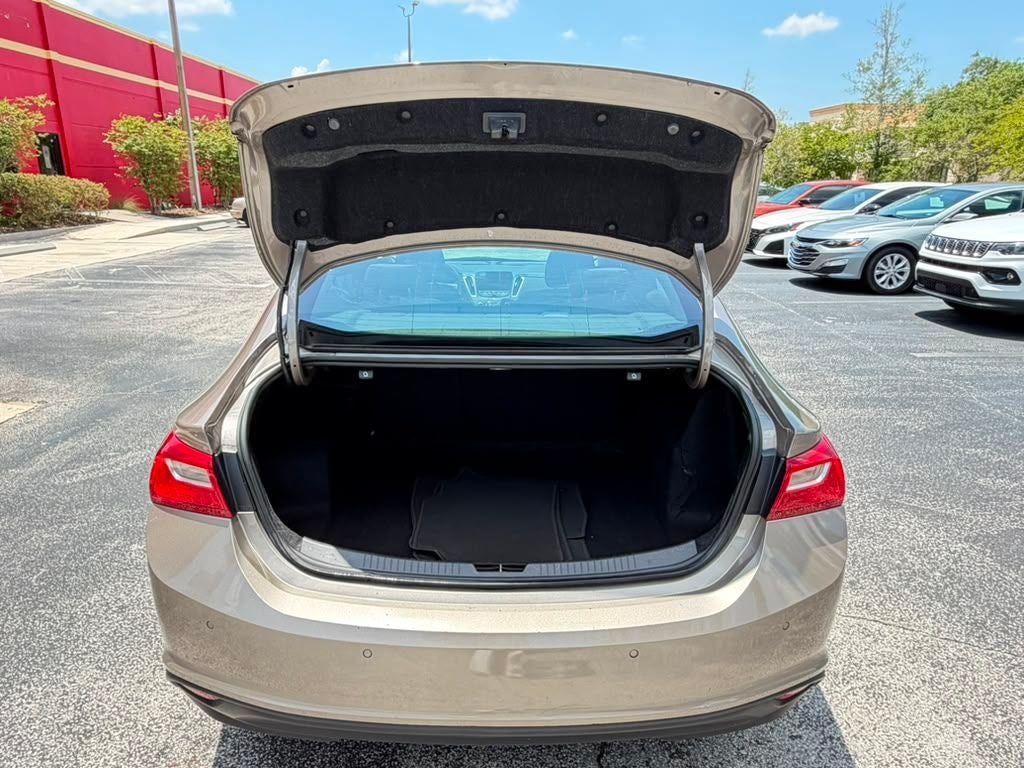 2023 Chevrolet Malibu LT 1LT