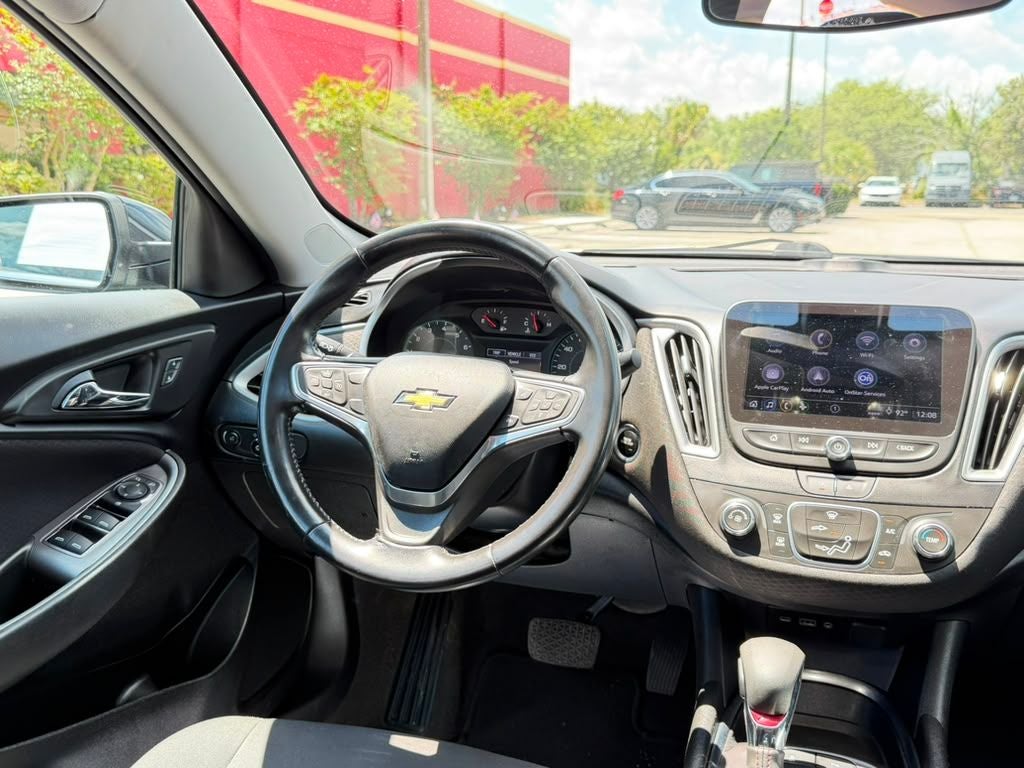 2022 Chevrolet Malibu RS