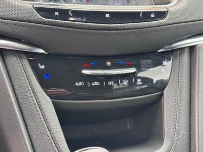 2021 Cadillac XT5 Premium Luxury