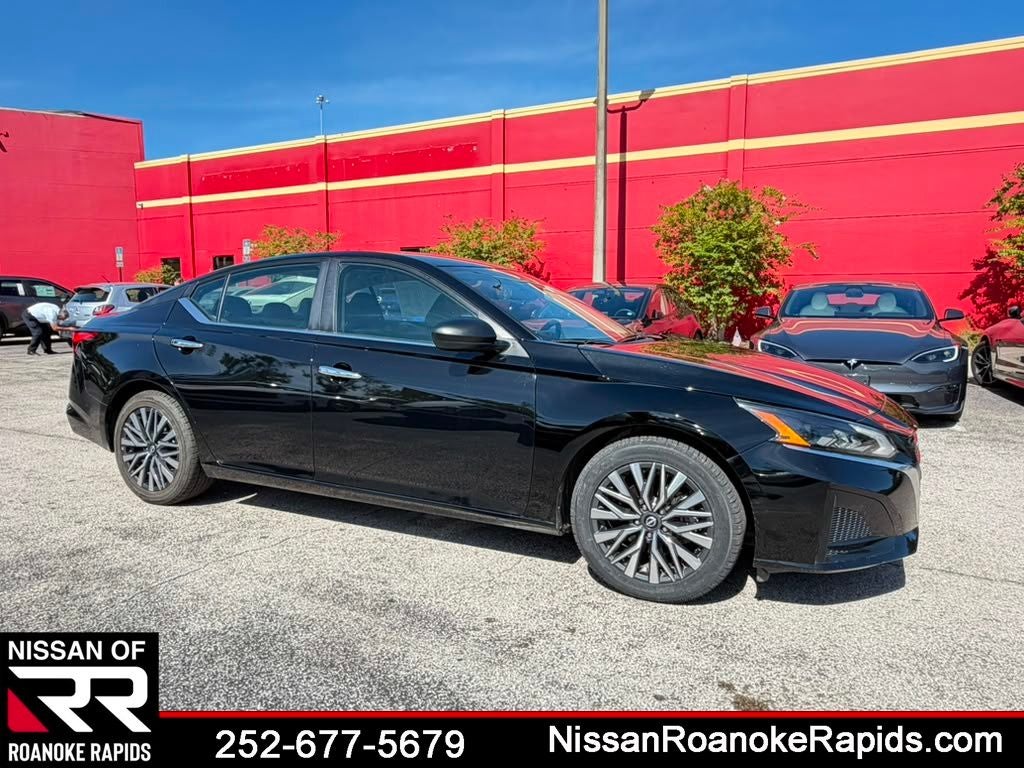 2025 Nissan Altima 2.5 SV