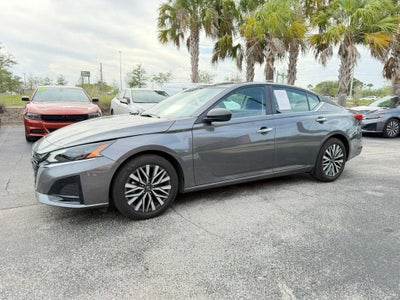 2025 Nissan Altima 2.5 SV