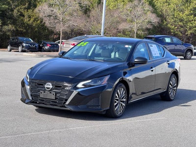 2025 Nissan Altima 2.5 SV
