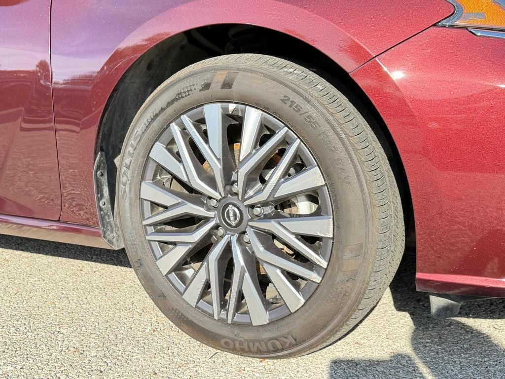 2025 Nissan Altima 2.5 SV