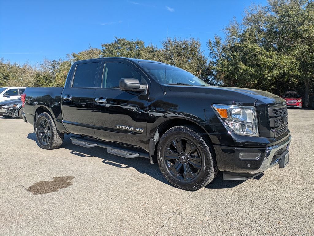 2021 Nissan Titan SV