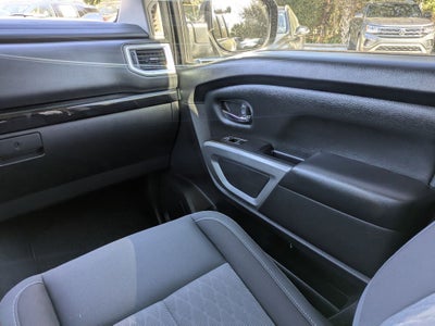 2021 Nissan Titan SV