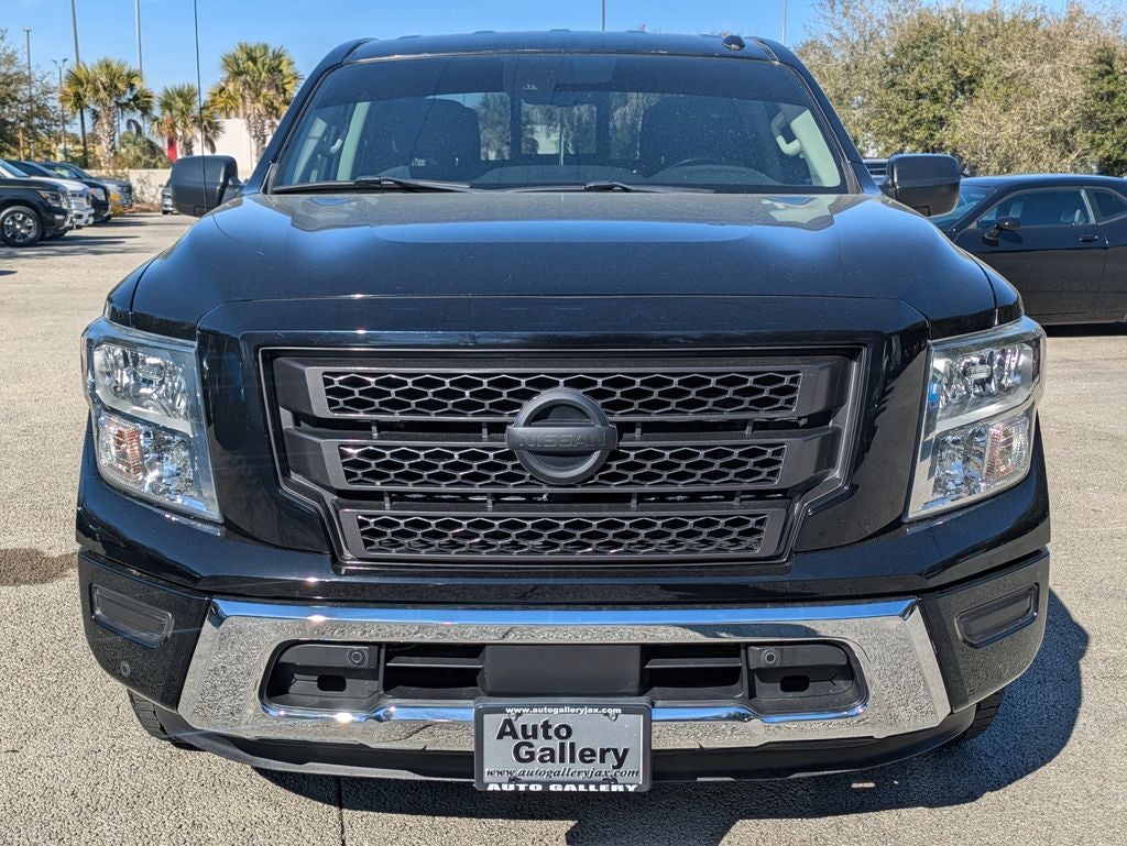 2021 Nissan Titan SV