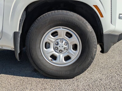 2023 Nissan Frontier S