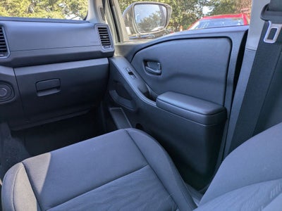 2023 Nissan Frontier S