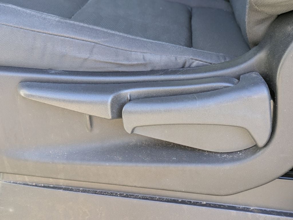 2023 Nissan Frontier S