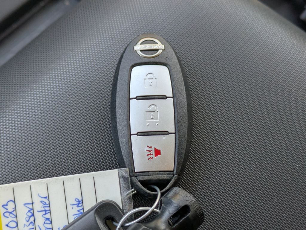 2023 Nissan Frontier S