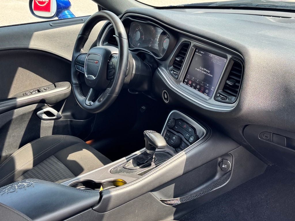 2021 Dodge Challenger SXT