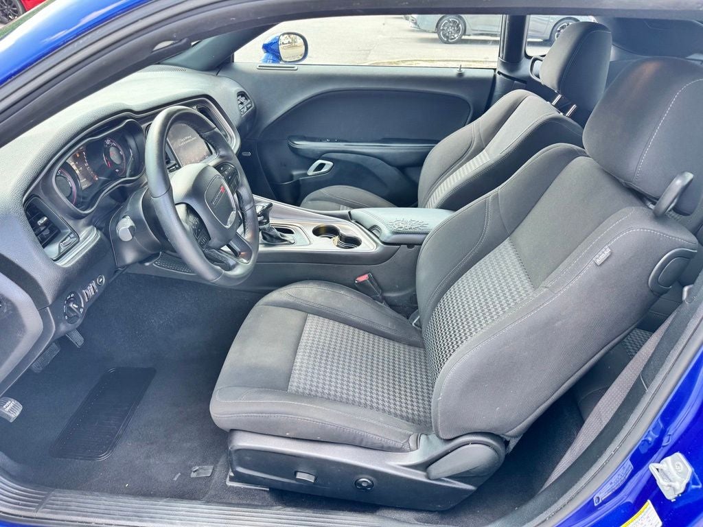2021 Dodge Challenger SXT