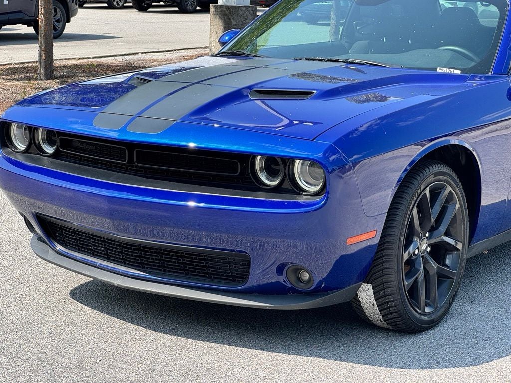 2021 Dodge Challenger SXT