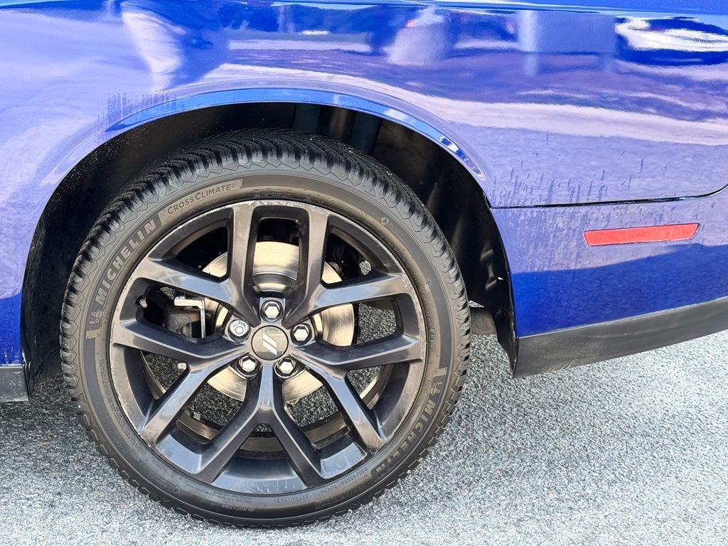 2021 Dodge Challenger SXT