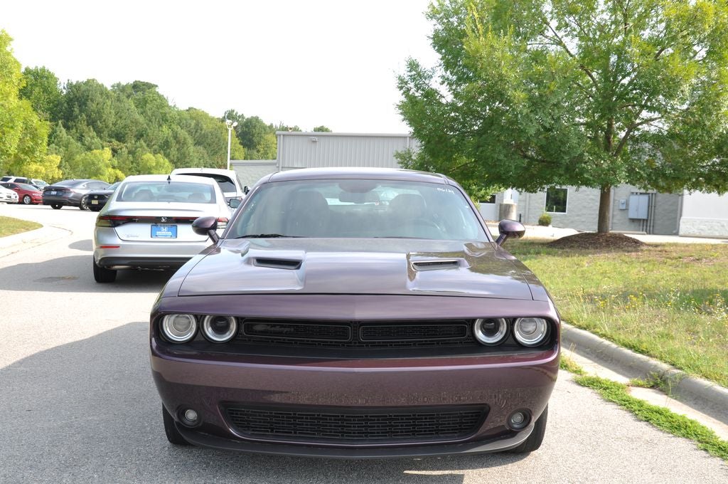 2022 Dodge Challenger SXT