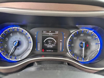 2023 Chrysler Voyager LX