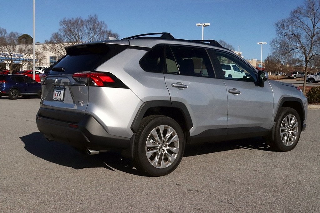 2025 Toyota RAV4 XLE Premium