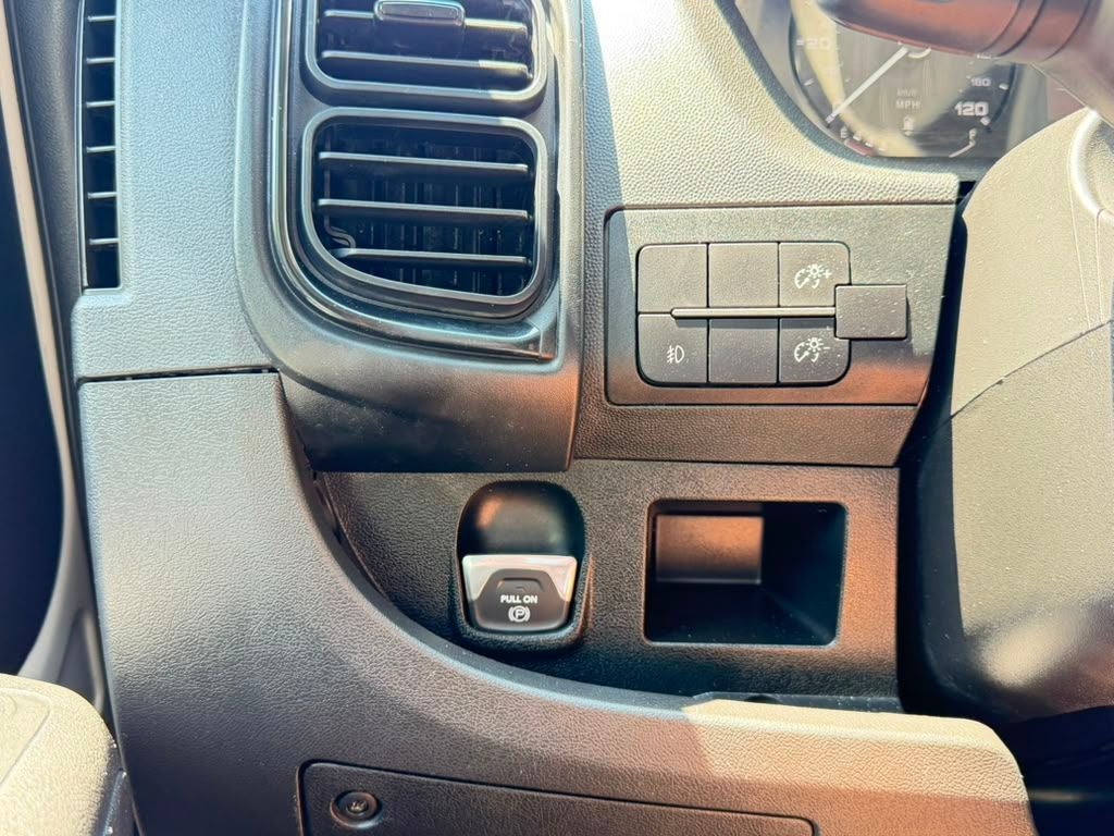 2025 RAM ProMaster 2500 Base