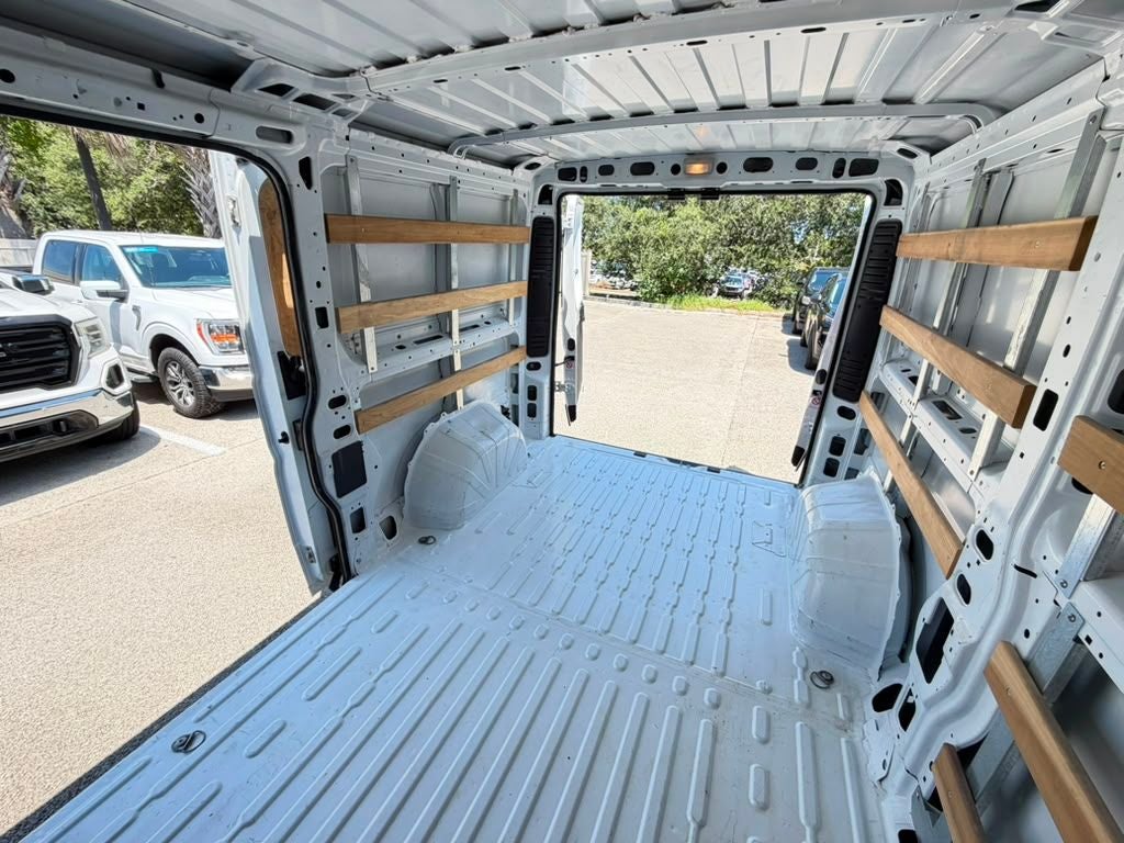 2025 RAM ProMaster 2500 Base