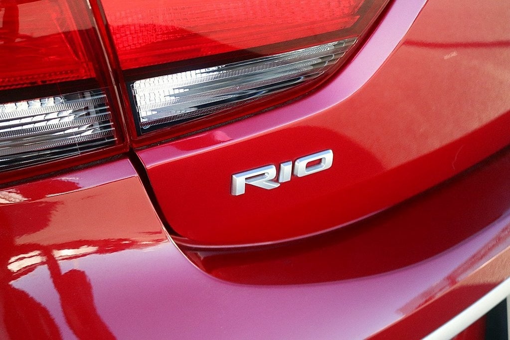 2022 Kia Rio S