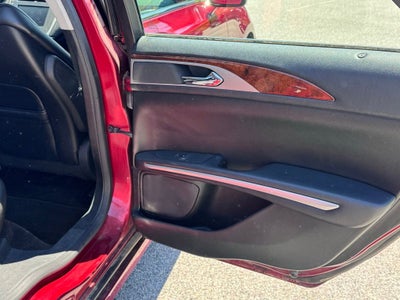 2015 Lincoln MKZ Base