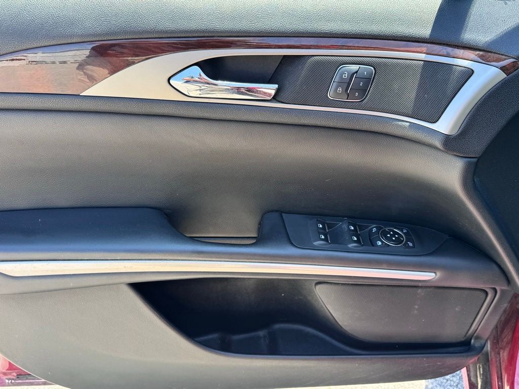 2015 Lincoln MKZ Base