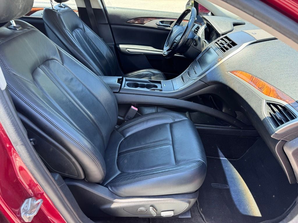 2015 Lincoln MKZ Base