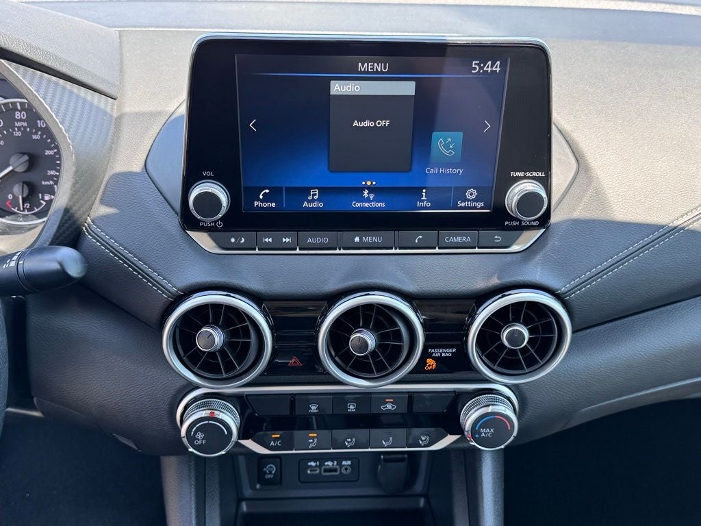 2025 Nissan Sentra SV - Photo 13