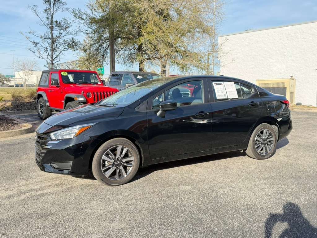 2025 Nissan Versa 1.6 SV