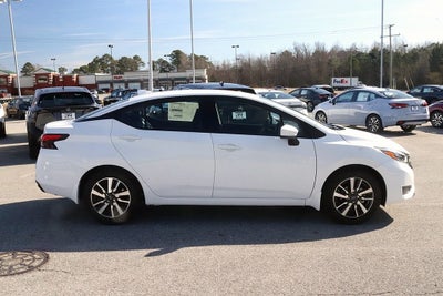 2025 Nissan Versa 1.6 SV