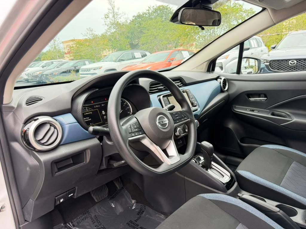 2025 Nissan Versa 1.6 SV