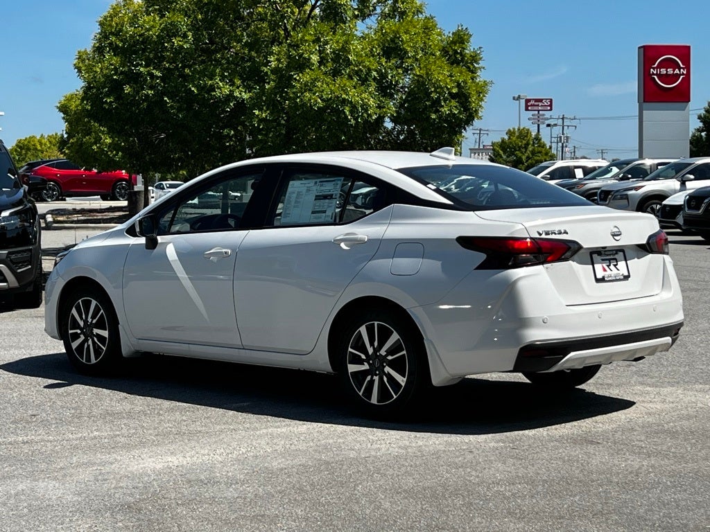 2025 Nissan Versa 1.6 SV