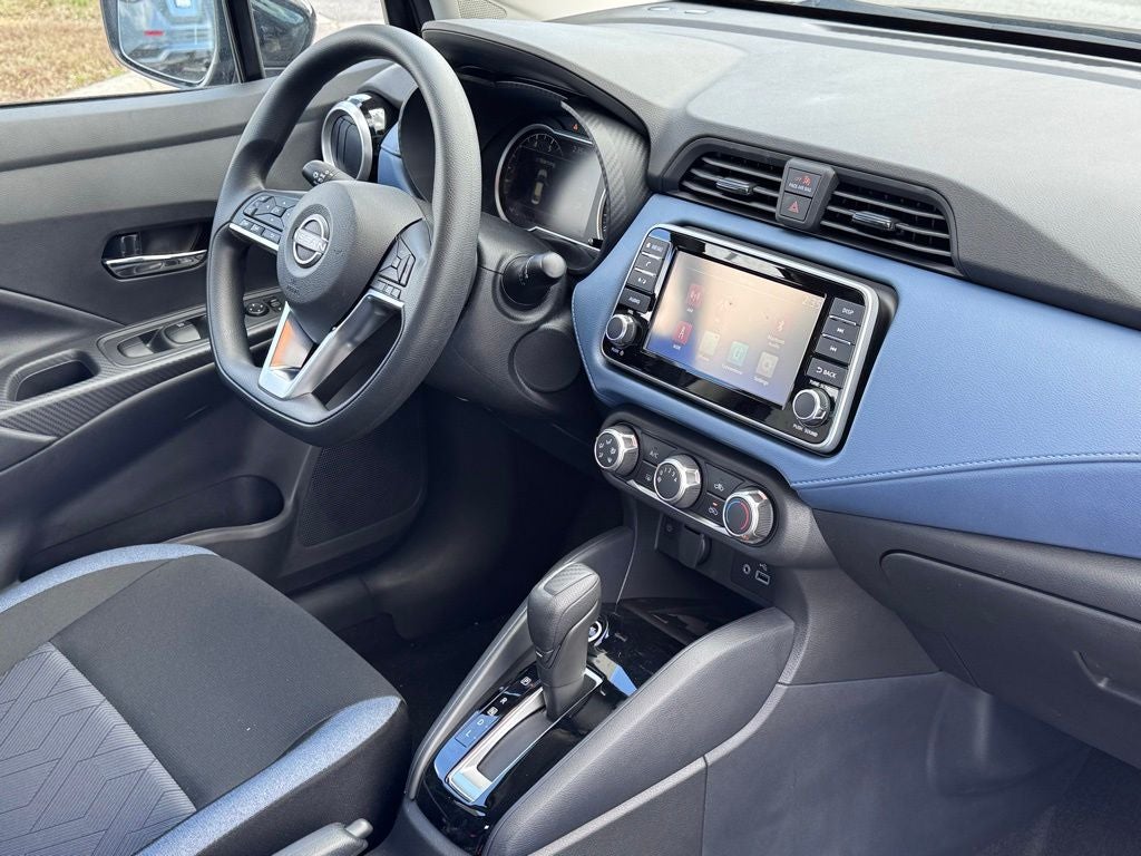 2025 Nissan Versa 1.6 SV