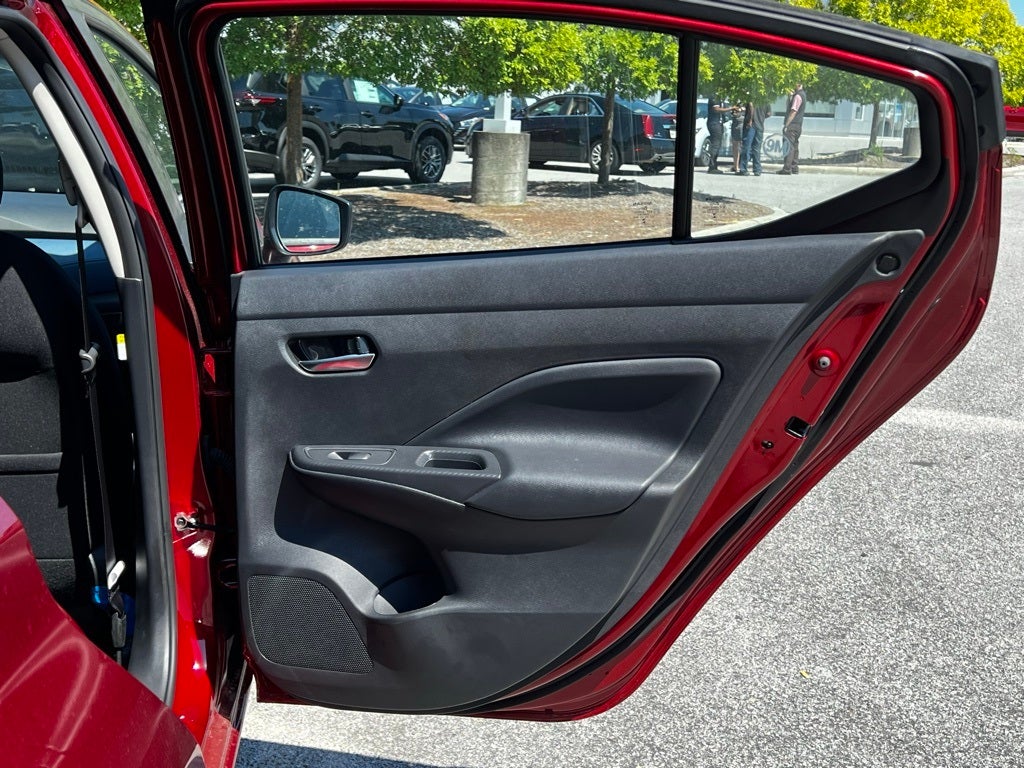 2025 Nissan Versa 1.6 SV