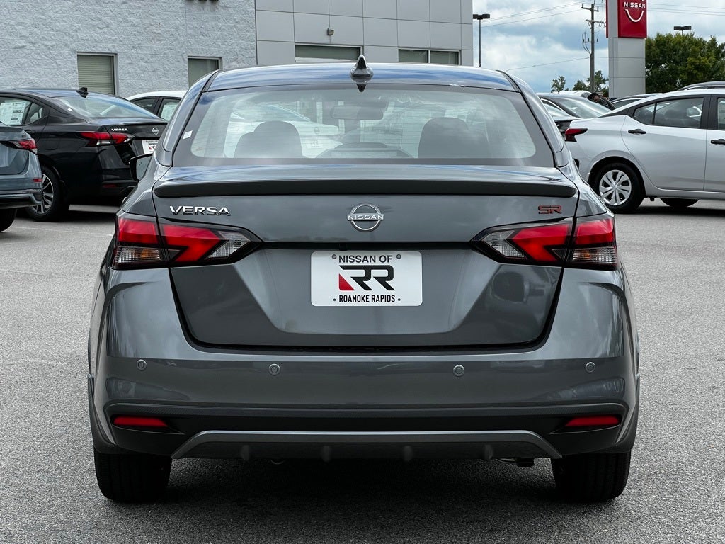 2025 Nissan Versa 1.6 SR
