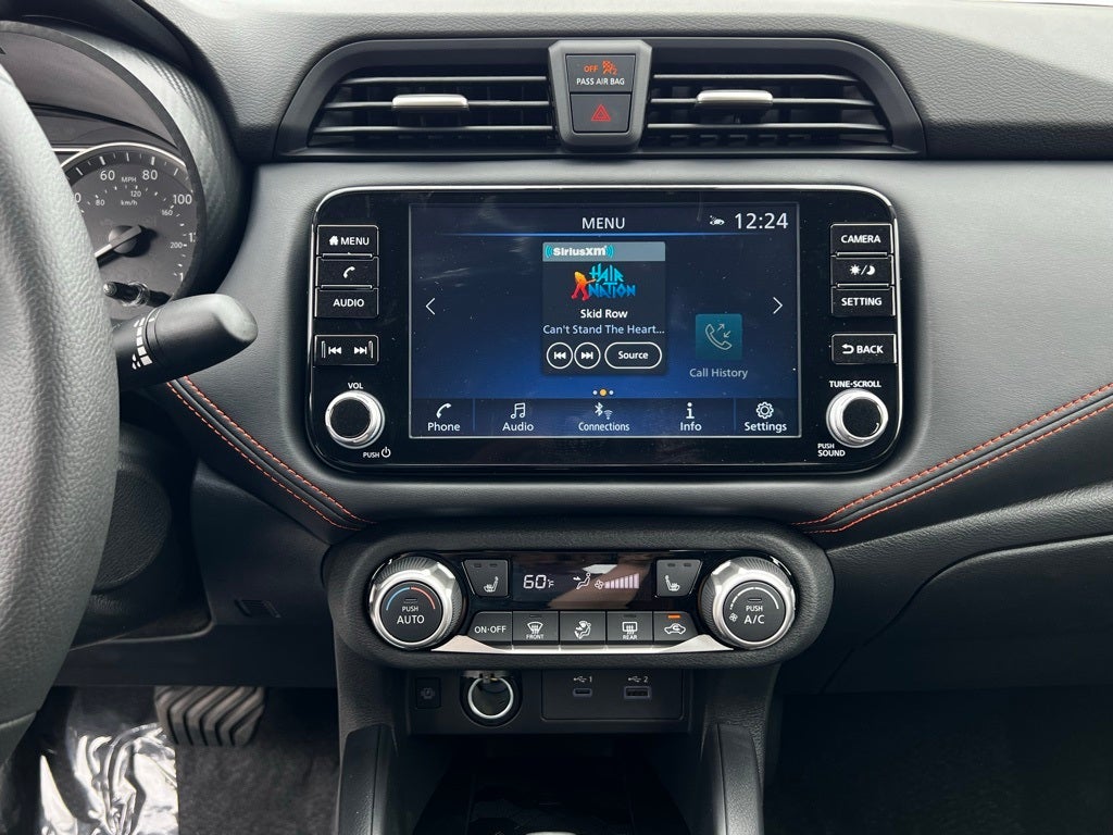 2025 Nissan Versa 1.6 SR