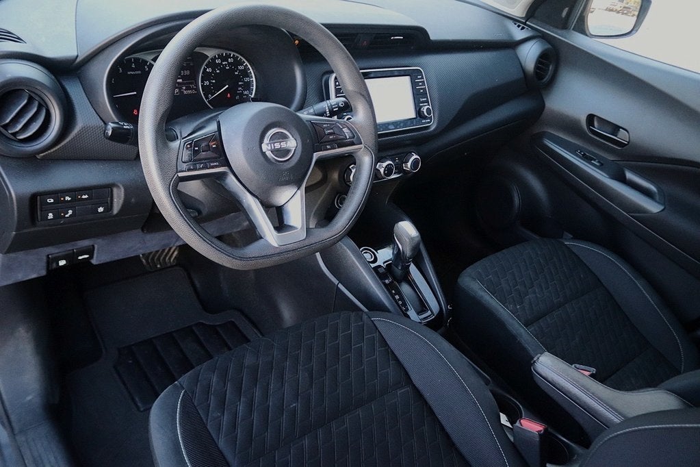 2022 Nissan Kicks S